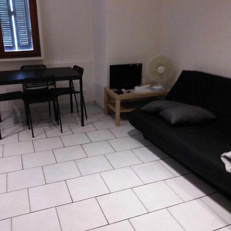 Soappartement ลาแซน-ซูร์-แมร์ ภายนอก รูปภาพ